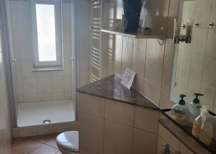 Im 1og Mit Klima Bis 6 Personen Apartman Osterburg
